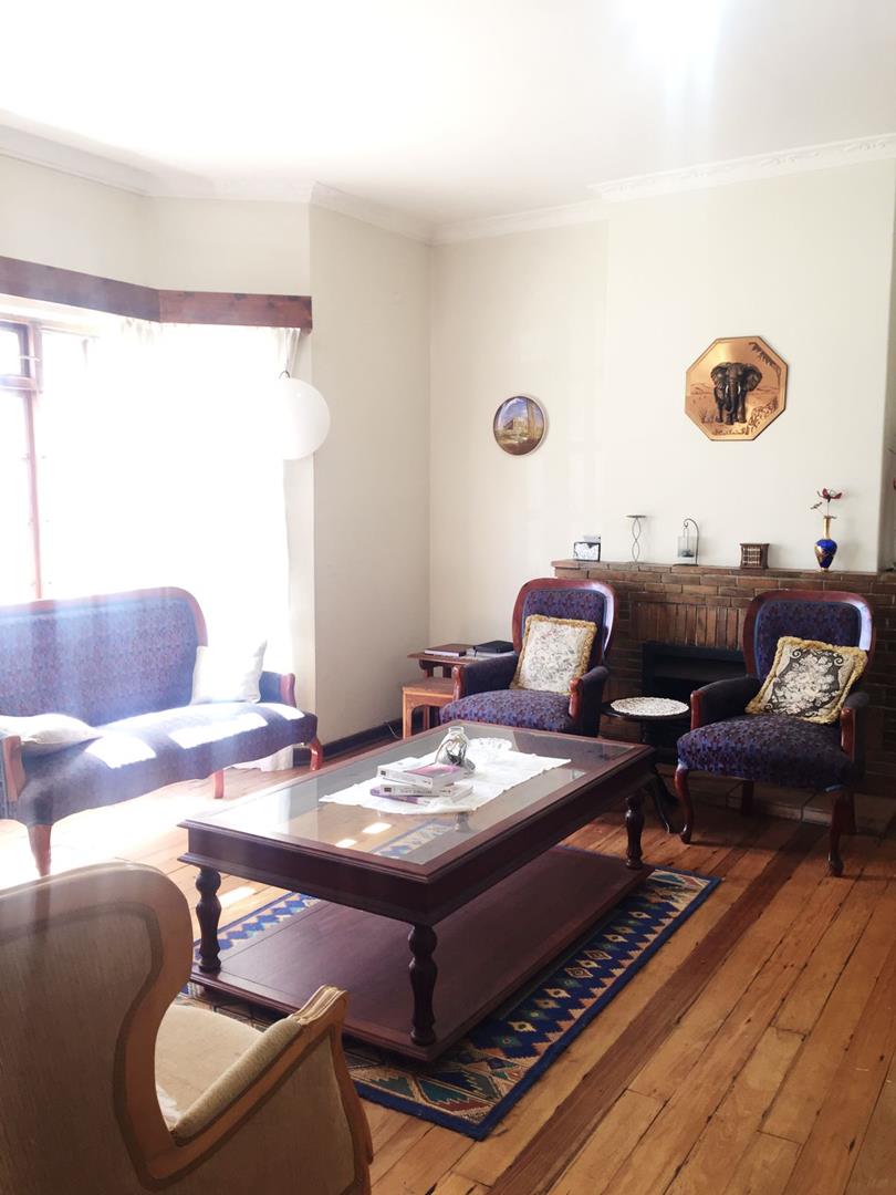 To Let 1 Bedroom Property for Rent in Rondebosch Western Cape